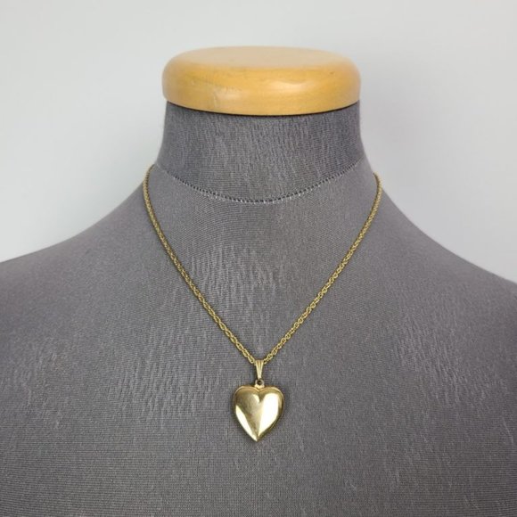 D'orlan Jewelry - Vintage D'orlan Gold Tone Heart Locket Necklace